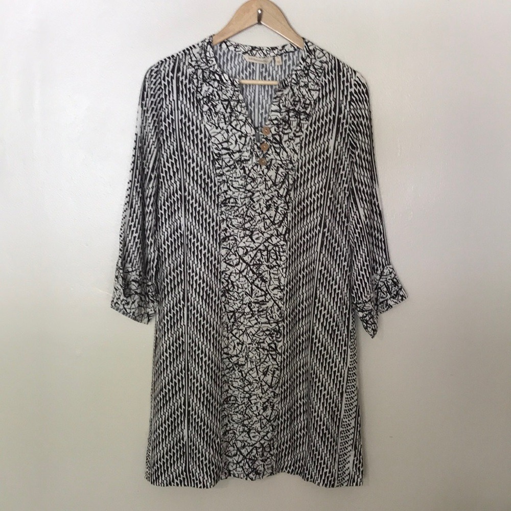 Soft Surroundings‎ Women's S Tunic Top Black White Abstract Rayon